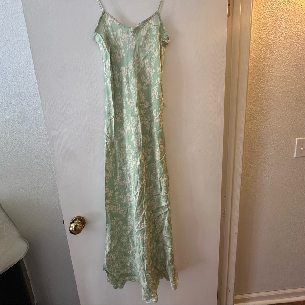 Zara green floral midi dress size small